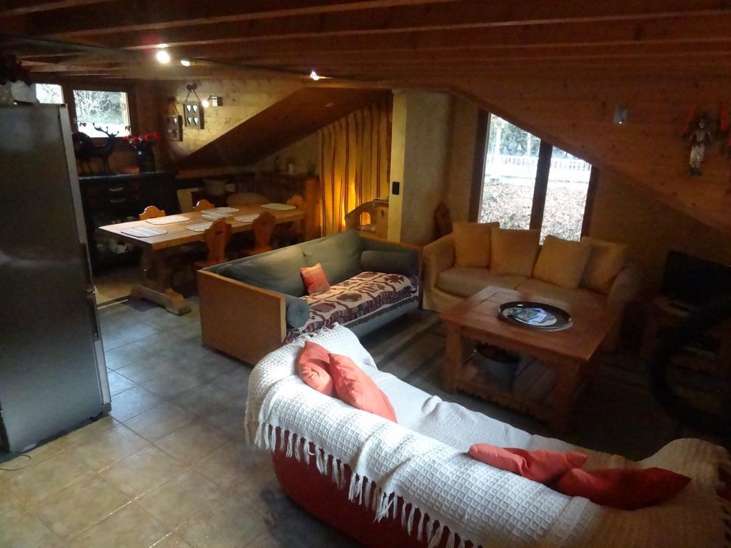 Les Nereides Studios Et Appartements Brides Les Bains Luaran gambar