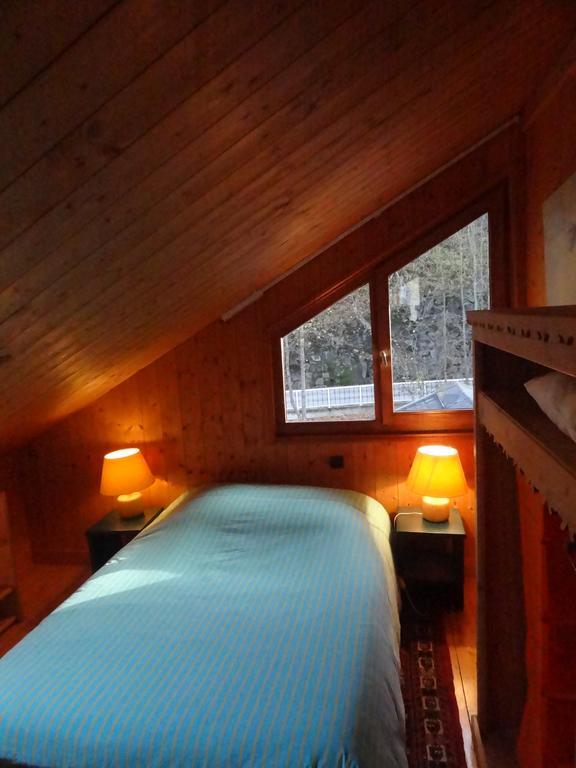 Les Nereides Studios Et Appartements Brides Les Bains Luaran gambar