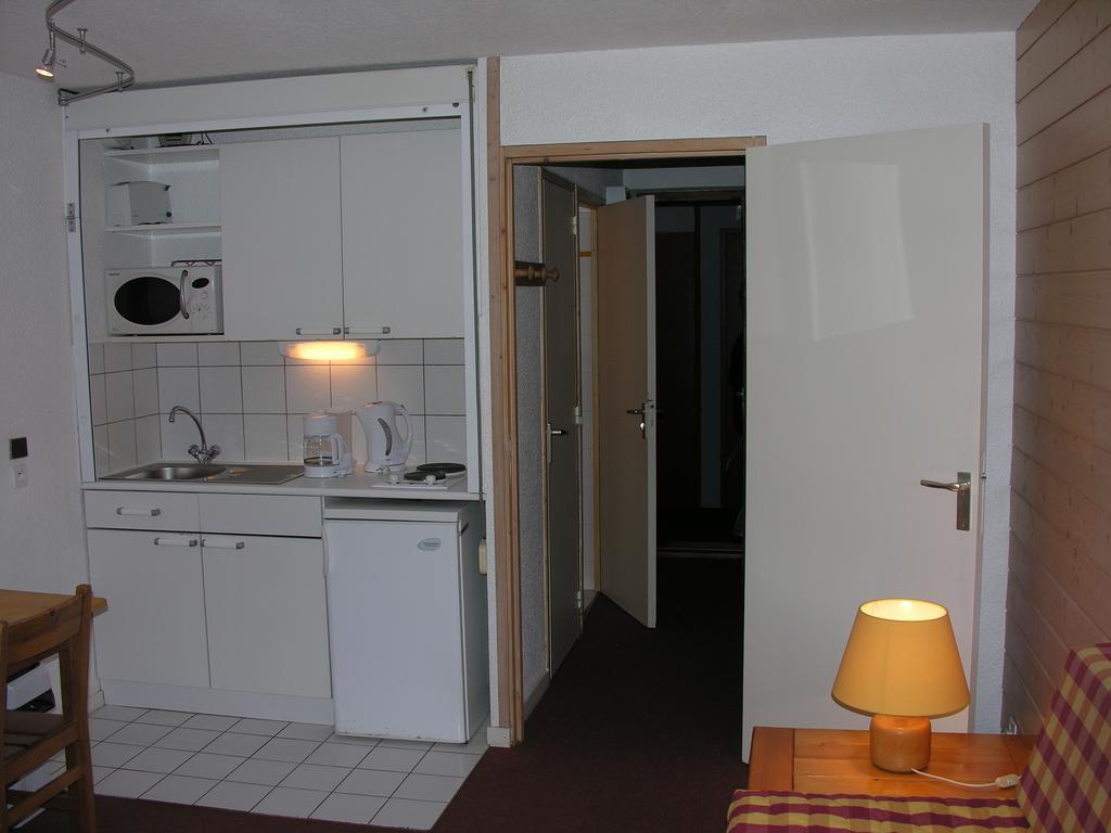 Les Nereides Studios Et Appartements Brides Les Bains Luaran gambar